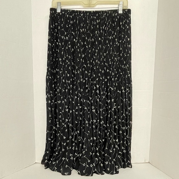 Set of two Robbie Bee vintage pleated navy and black skirts size large - Picture 8 of 14